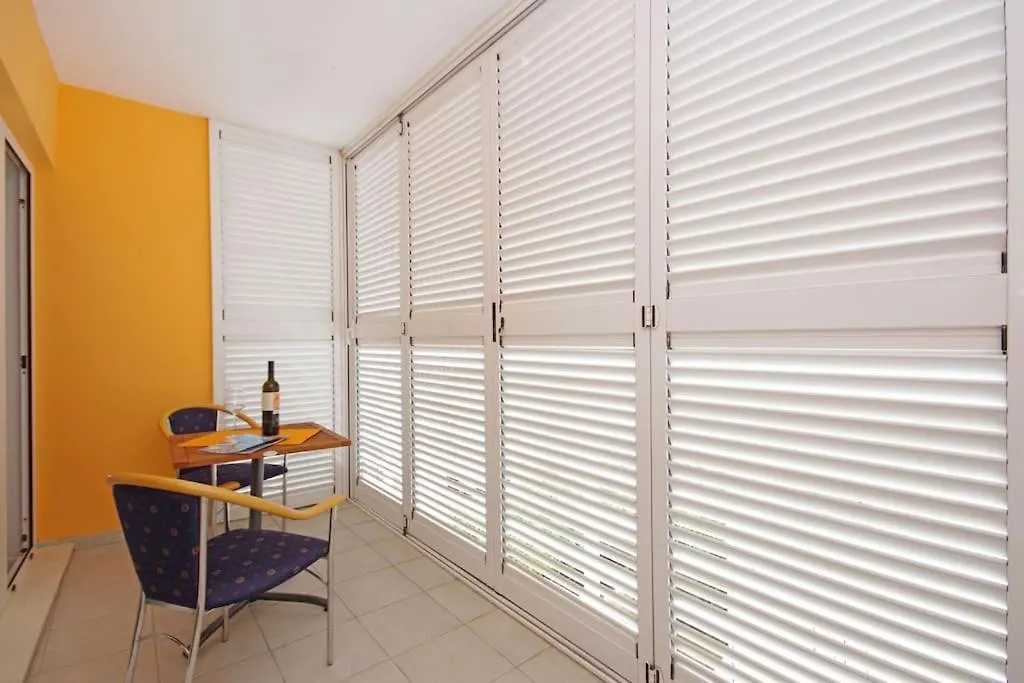 Split In Your Pocket Apartment For 4 Person